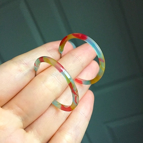 ⚜️[𝟯/$𝟭𝟴]⚜️Colorful Tortoise Boho Earrings NEW - Picture 3 of 9